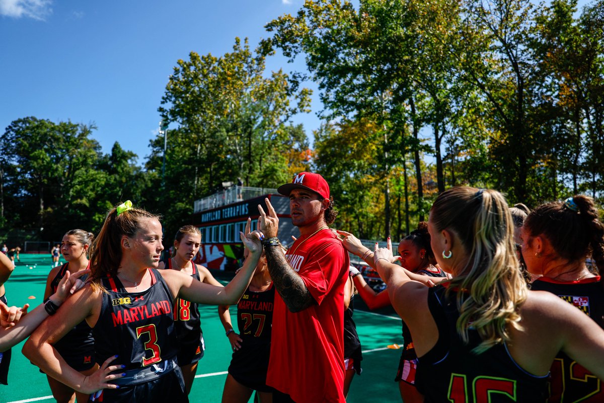 TerpsFH's tweet photo. It's a beautiful day to play field hockey!

#MadeForNow https://t.co/2kQv2Lqazf