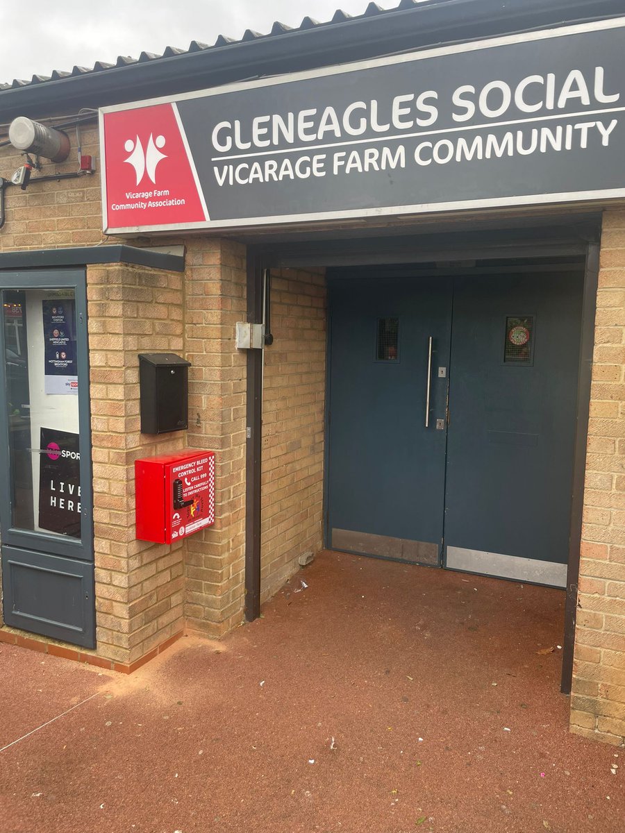 Bleed cabinet installed today at Vicarage Farm Club, Gleneagles,  Wellingborough 

Funds raised by staff and customers of the club 😊
