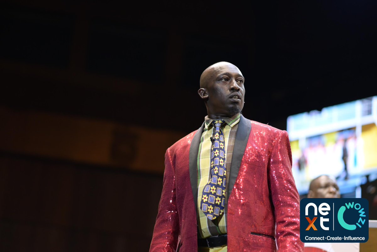 ndagijerichie's tweet photo. #20YearsOfWeeklyComedy — @iKuddzu was just born to do this.😂👐 https://t.co/24KrfJ4fPU