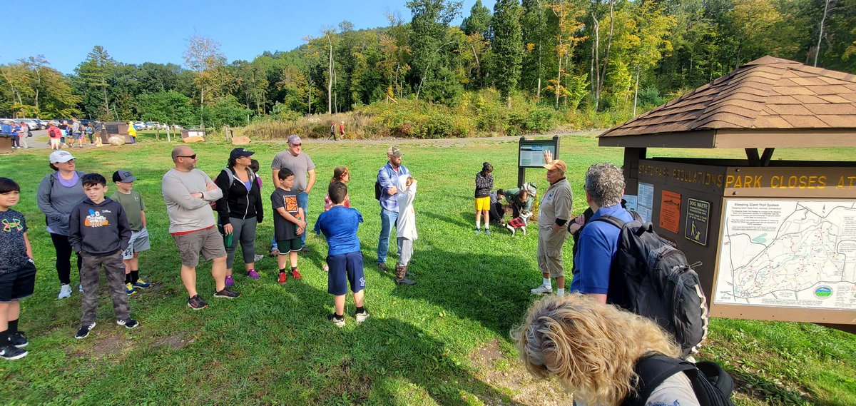 gjbikakis's tweet photo. STEP students both from Moran and Dag Hammarskjold participated in a hike up Sleeping Giant State Park. Thanks to all of our families who were able to come and enjoy this beautiful Sunday experience! @DHMSWallingford @moranmustangs #STEPhike2023 #STEPcommunity https://t.co/3S3Gr6tgsI
