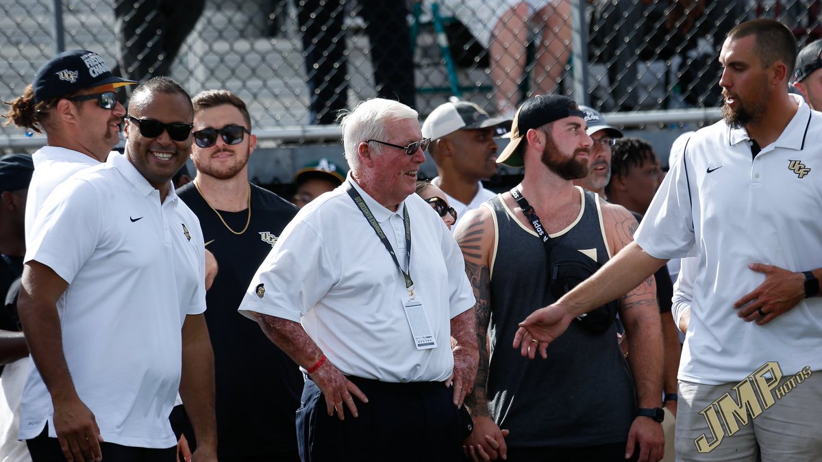 ⚔️Sidelines - UCF⚔️ tweet media