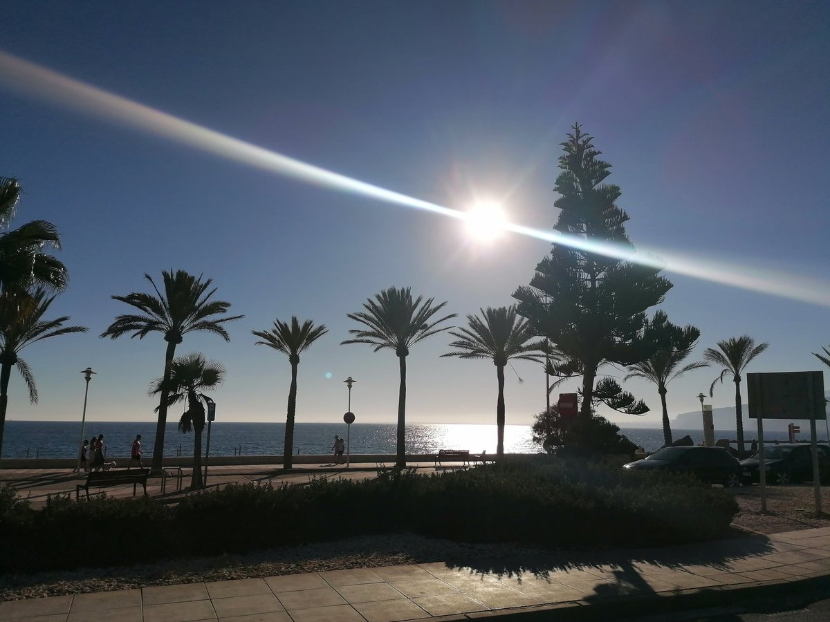Eveperez67's tweet photo. Un fin de semana vacacionando en el lugar de vacaciones de mi infancia #Zapillo #FelizFinDelFinDeSemana #FelizDescanso #Vacaciones https://t.co/na9GfSfL8N