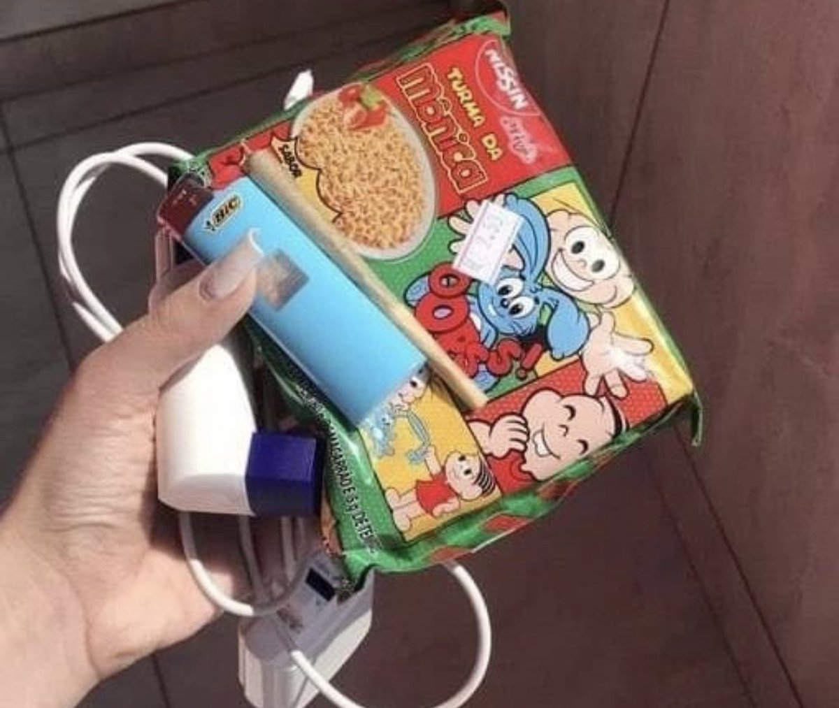 shitpostverdade tweet picture