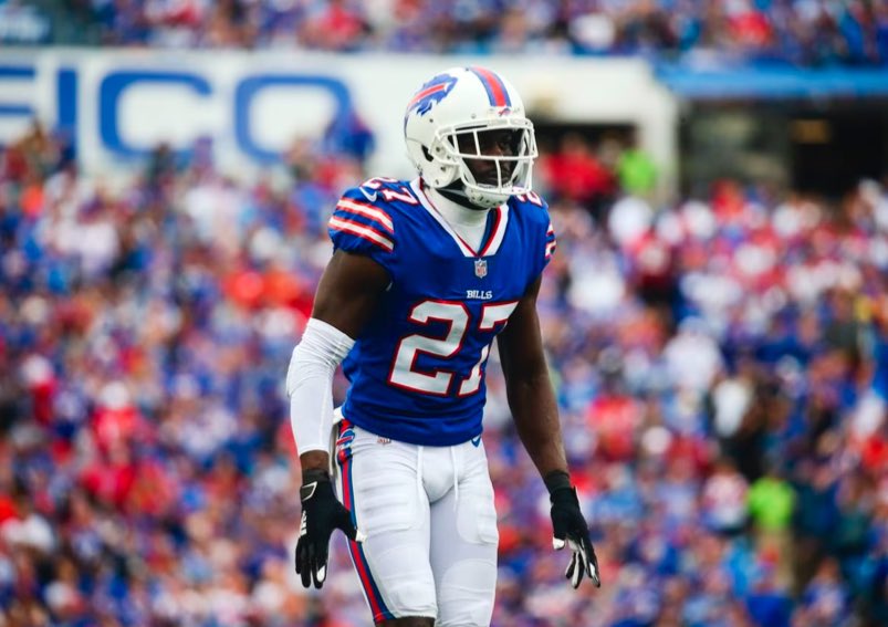 lisaunger_716's tweet photo. Tre White appreciation post 💙❤️ We are all thinking of you and hoping for a speedy recovery #BillsMafia https://t.co/amiWSnTkMK