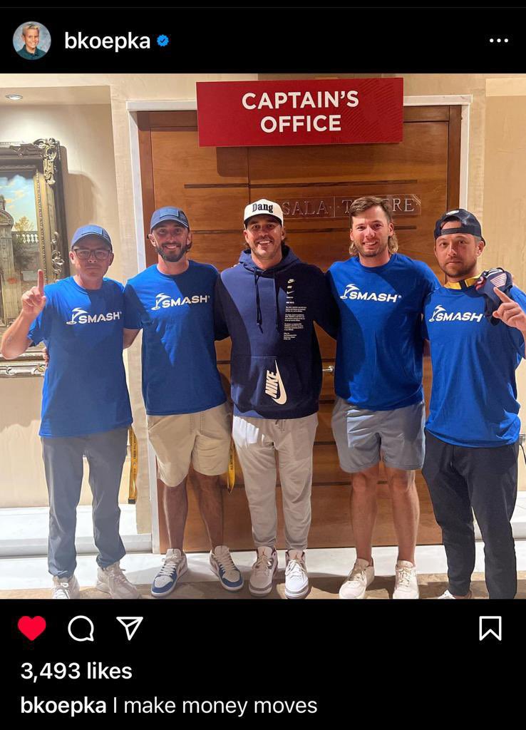 EmDeuce's tweet image. 🤯