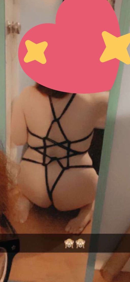 Pinkrabbitash's tweet photo. Sundays are for being tied up 😋☺️ https://t.co/BX0OKYh5h6