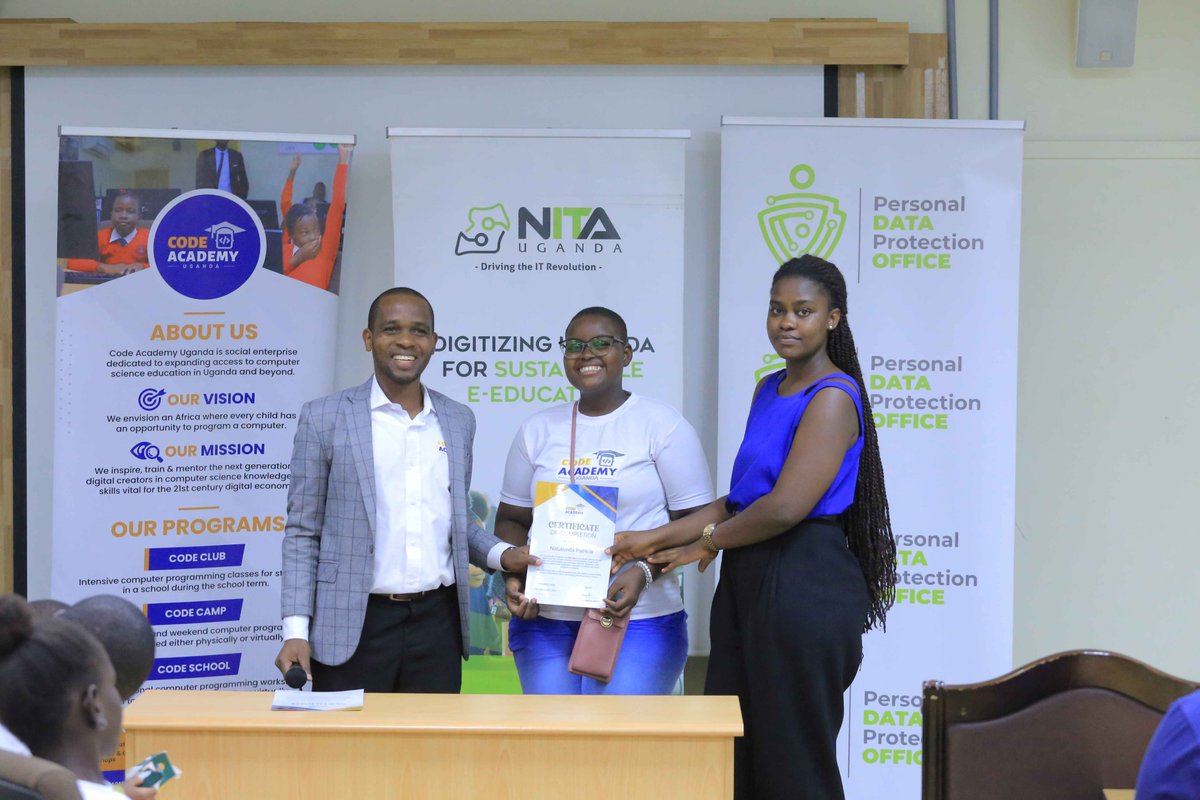 code_academy_ug's tweet image. Natukunda Patricia, 16, Scratch Advanced 🌟 Patricia&apos;s &apos;Maze Game&apos; is a thrilling journey through the world of coding creativity! 🧩 #CodingAdventures #UnleashTheImagination #47thCodeCamp  #5yearsofImpact #HalfDecade in partnership with @NITAUganda1 and @MoICT_Ug