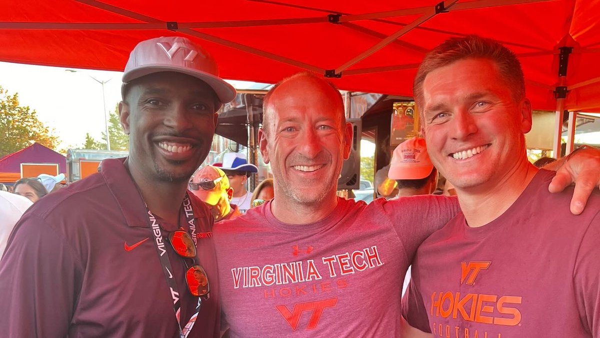 André Davis (@1andredavis) on Twitter photo It felt good seeing the <a href="/HokiesFB/">Virginia Tech Football</a> get a win this weekend! Here are 3 WR’s from 3 different Hokie eras! Nick Cullen graduated in ‘91, I was ‘01 & @dcoale19 graduated in ‘11. Both of these men were great players & are now great husband’s & father’s! #KeepBuilding #VirginiaTech It felt good seeing the <a href="/HokiesFB/">Virginia Tech Football</a> get a win this weekend! Here are 3 WR’s from 3 different Hokie eras! Nick Cullen graduated in ‘91, I was ‘01 & @dcoale19 graduated in ‘11. Both of these men were great players & are now great husband’s & father’s! #KeepBuilding #VirginiaTech