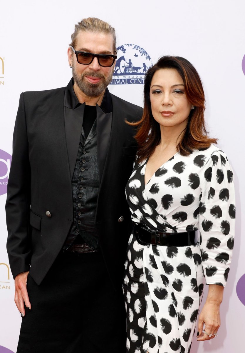 Ming-Na and Chaz Dean attented the Daytime Beauty Awards. 🖤🤍 #MingNaWen