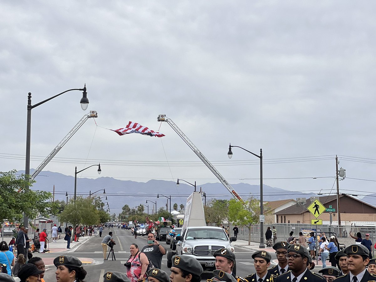 WillMcCurdyII's tweet photo. This weekend we held a centennial parade down Jackson Street to celebrate the 100 year anniversary of the Historic Westside School. Thank you to all the performers partners—and my fellow elected officials—who came out for this truly historic milestone. #HistoricWestside #lasvegas https://t.co/VGiLhRPf0O