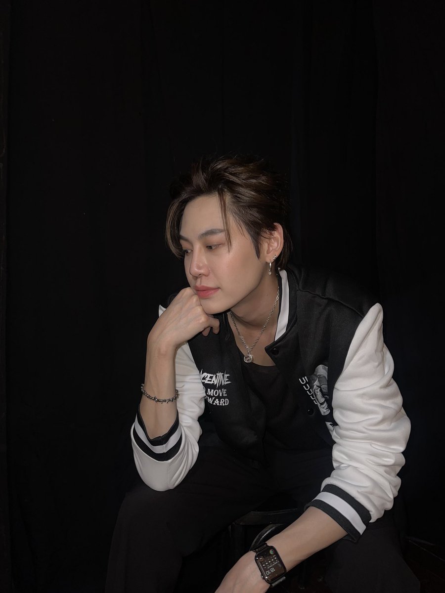 wabisabiTH's tweet image. ไม่ว่าจะหันหน้าหรือหันข้าง ก็อยากให้เธอหันมามองกันบ้างนะ 😘 #WabiLoveinBrazil