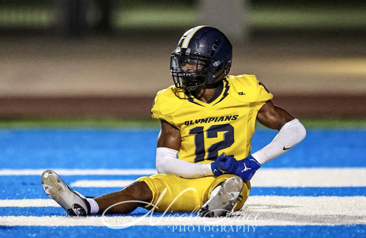 Mid Season Tape
HL:hudl.com/v/2LyJeN
Dec 23’ Grad
6’1 180 CB 
0TDs 4PBUs 1INT
@RosserM_3 <a href="/SDmesafootball/">OLYMPIANS</a> <a href="/BrandonHuffman/">Brandon Huffman</a> <a href="/JuCoFootballACE/">JuCo Football Forer</a> <a href="/JUCOFFrenzy/">JUCO Football Frenzy</a> <a href="/JUCOFOOTBALLNTN/">JUCOFOOTBALLNATION</a>