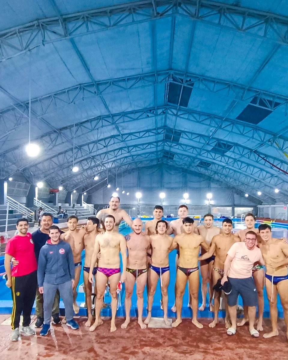 🤽🏽‍♂ PROVIN A LA FINAL DE WATERPOLO 🇦🇹

👉🏼 El equipo masculino venció a GEBA en las semis de la Liga Nacional de Clubes, división de honor.

ℹ️ Así consiguió el pasaje a la gran final, que será vs. GER a partir del viernes.

💪🏼 Felicitaciones y éxitos 🙌🏼

#SomosProvincial 🔴⚪🔴