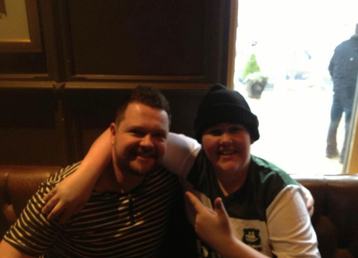 the_pieface's tweet photo. RIP Bomber 💚

A true green who showed me the way when I was new on the Banana Bus. I feel so sorry for everyone who you grew up with on there. We will make sure to smash it on Tuesday for you mate. https://t.co/01CNWgUlwO