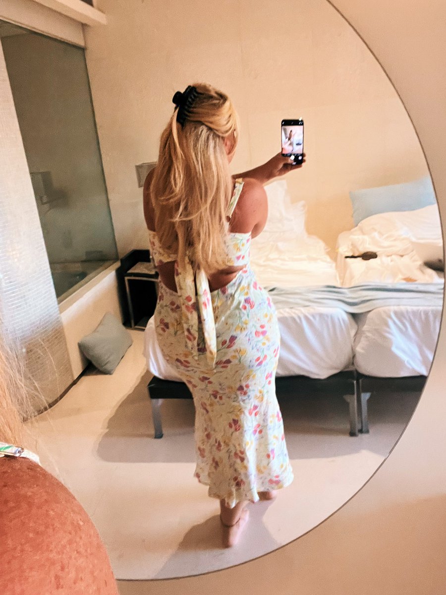 Carrie Rose tweet media