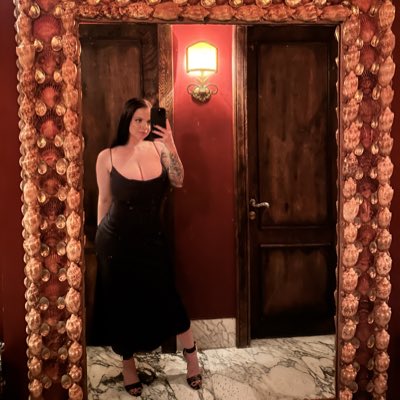 #НовыйАватар https://t.co/iQER6jzmkv<a href="/tag/%D0%BD%D0%BE%D0%B2%D1%8B%D0%B9%D0%B0%D0%B2%D0%B0%D1%82%D0%B0%D1%80"class="tags">#НовыйАватар</a>