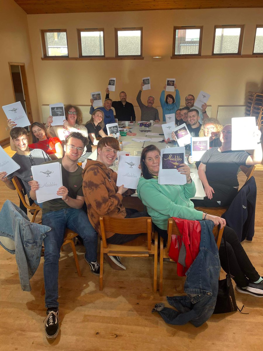 Today we welcomed our 2023 panto cast for the first read-through of ‘Aladdin’. Oh yes we did!🧞‍♂️

Get your tickets now before they are all gone ⬇️
studio32theatre.co.uk/panto-tickets

#aladdin #pantomime #studio32theatrecompany #eastkilbrideartscentre #southlanarkshireleisureandculture