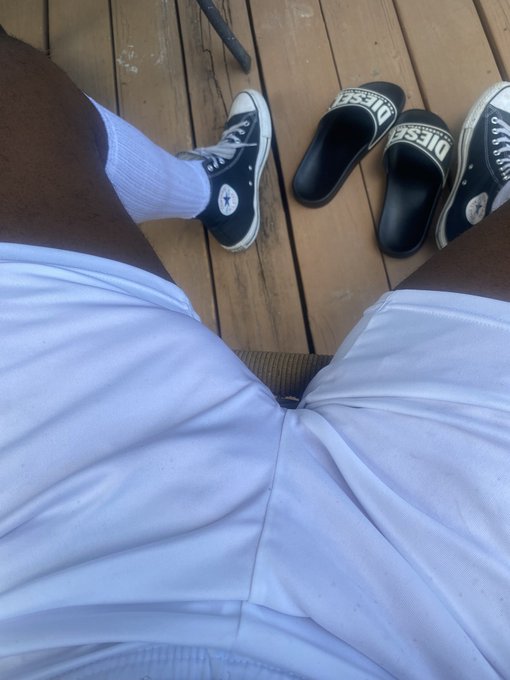 Your ALPHA IS MY BETA😈 YOU COULD BE CHARLIE AND TAKE THIS DELTA💪🏿🦶🏿👃🏿if you don't understand what I did<a href="/tag/alphahour"class="tags"><span>#alphahour</span></a>