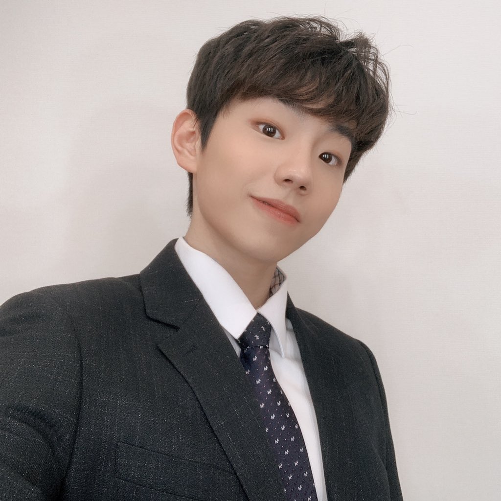 dailywonjun's tweet image. #WONJUN #원준 #ELAST #엘라스트