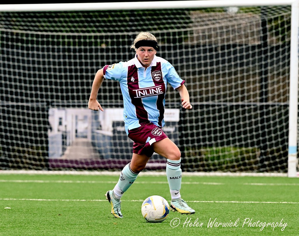 HelenWarwick5's tweet photo. ⚽️ @MCFFLeague @MalvernTown1946 Women v @meadow_fc ⚽️

@MalvernGazette @MalvernObserver @Mcossalifrancis @SWWFN @swsportsnews @NHacking

For Full Album 📷
https://t.co/ibBUIfHmjO

Please credit me if any photo's are used and no matter how many times a photo is used https://t.co/K2OvMCmKBt