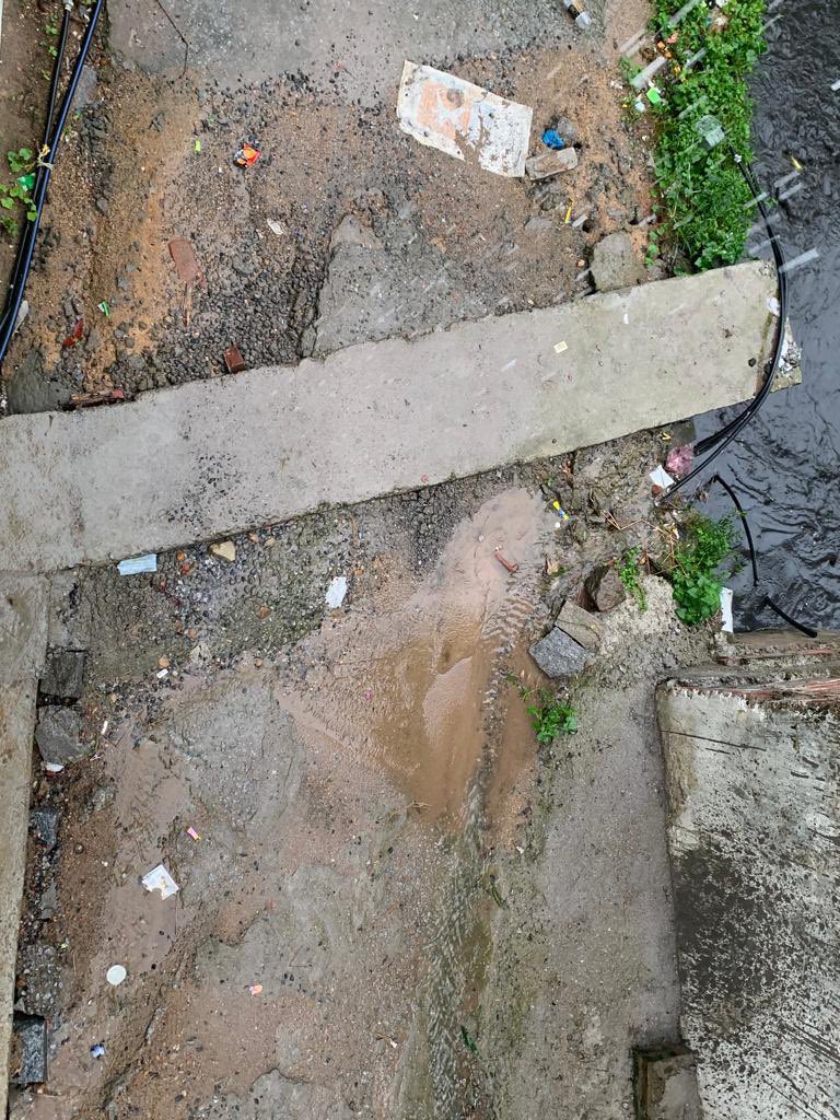 I_kabeer's tweet photo. @rmccommissioner @HemantSorenJMM  The situation of the road Ranchi 6th Street Idris Colony Kanta Toli, your team broke the road for gutter and was promised it will be reconstructed which never happened now we can not even drive in this road, pls help urgent to avoid accidents. https://t.co/uWLiu14kTD