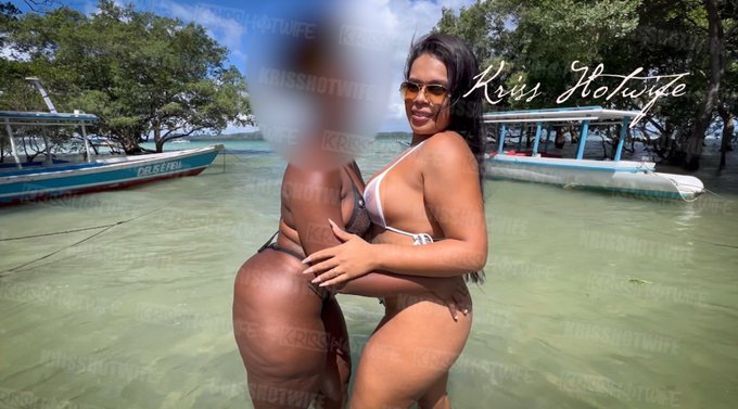 Eu e a @pretinhabaianaa colocamos um biquininho totalmente transparente e fomos exibir para os pescadores<a class="tags" target="_blank" title="On Twitter" href="/?out=eyJ0eXAiOiJKV1QiLCJhbGciOiJIUzUxMiJ9.eyJpYXQiOjE3MjA3MjIyMDIsImlzcyI6InR3cG9ybnN0YXJzLmNvbSIsIm5iZiI6MTcyMDcyMjIwMiwiZXhwIjoxNzUyMjU4MjAyLCJyZWRpcmVjdF91cmwiOiJodHRwczovL3R3aXR0ZXIuY29tL3ByZXRpbmhhYmFpYW5hYSJ9.L_mz7zgzvUf0N2kSwevFs9VqiZcbLfHKggeSdL7CTAkRq27k6nkq9ePruw5g-tjANb5NWK9hzFWIseC2FTF0Sw">@pretinhabaianaa</a>