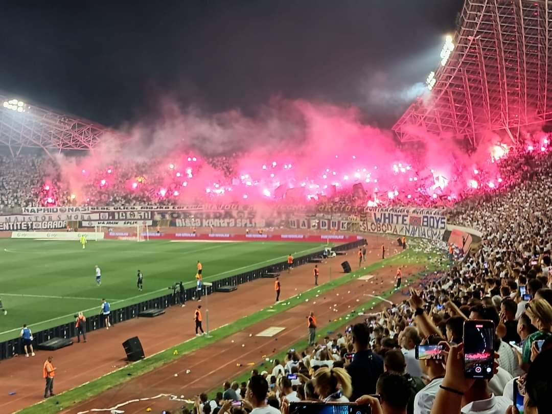 101ULTRAS's tweet photo. 🇭🇷 Hajduk Split vs Dinamo Zagreb 01/10/2023 https://t.co/Ua9imeuHAv