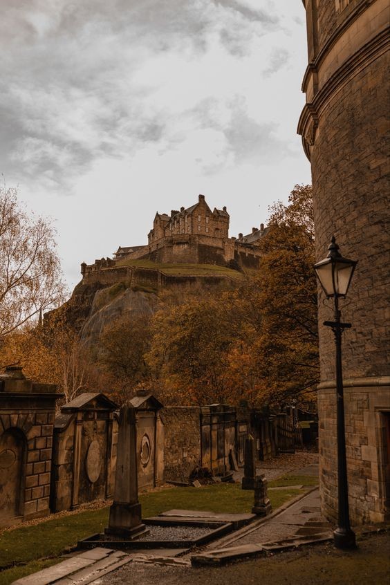 Fall in Edinburgh 🍂