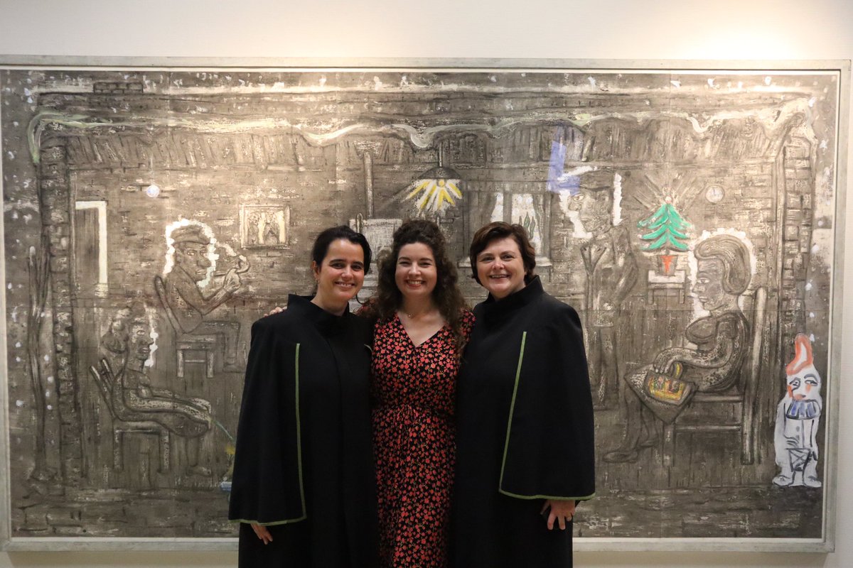 Michelle Symons (@msymons_phd) on Twitter photo Last Friday, I successfully defended my doctoral dissertation “Brisk Walking with a Smile” 🚶♀️😊I want to thank my two fantastic supervisors <a href="/KPoels/">Karolien Poels</a> and @HeidiVandebosch who accompanied me these past few years ☺️ It has been a wonderful journey! 😍 Last Friday, I successfully defended my doctoral dissertation “Brisk Walking with a Smile” 🚶♀️😊I want to thank my two fantastic supervisors <a href="/KPoels/">Karolien Poels</a> and @HeidiVandebosch who accompanied me these past few years ☺️ It has been a wonderful journey! 😍
