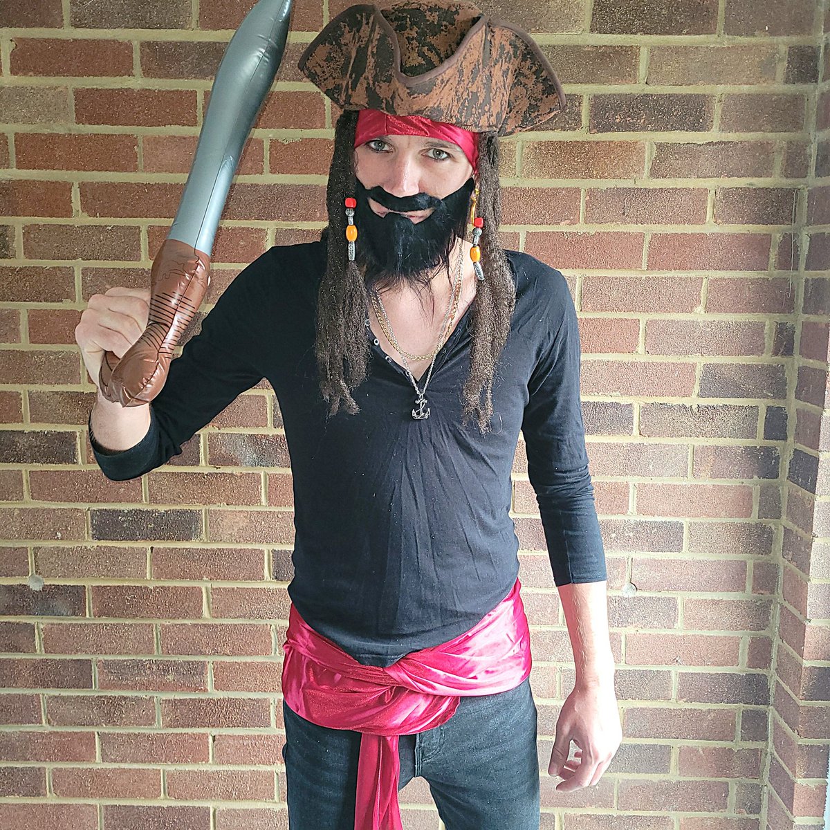 ArronJP91's tweet photo. I don't think I make a bad pirate 😜 https://t.co/9ZcEulJcrn