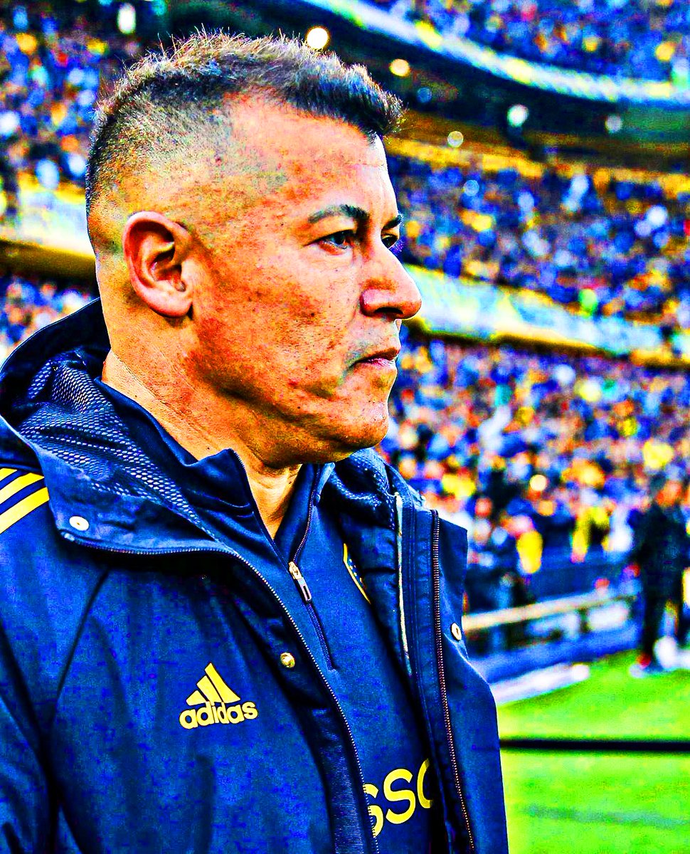 Paralyticss's tweet photo. BOCA STILLS DREAMING 🤩 EN 2007 TAMBIEN SE LOS GARCHÓ RIVER 🗓️👉👌

→ Almiron masterclass 🕴️🎩: 2 clásicos perdidos 🐷😭, 0 partidos ganados de Libertadores 😱🔝
→ Cavani hizo la de Coscu, lloró porque le anularon la chilena ❌🇨🇱
→ Son un papel higiénico 🧻, se los comió en venezolano 🇻🇪 (con qué cara no +10 de inflación ☠️)
→ Pedían días de descanso y se llevaron un descanso de Díaz ⚰️🐔

ROAD TO SEPTIMA 🔜7️⃣🏆⁉️