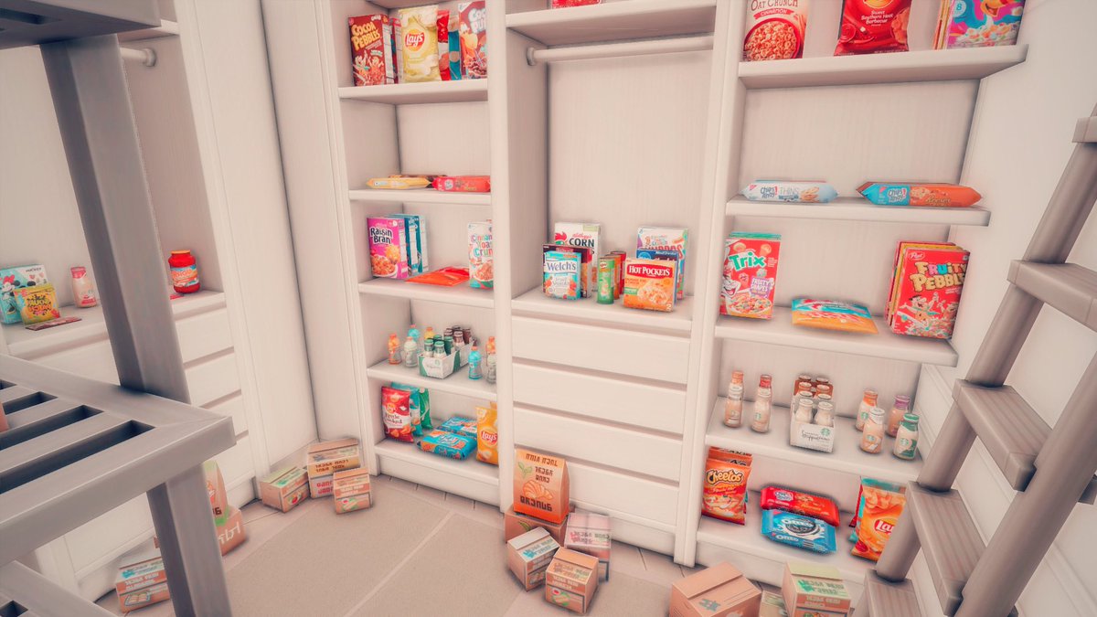xxtinkerbell's tweet photo. I literally have never made a pantry for my sims home before 🤣🍽️ and i love it because its all functional! https://t.co/eMx5KH2yqX