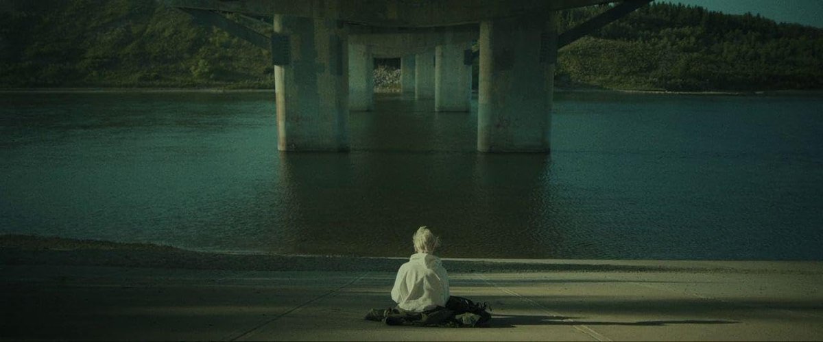 Ghiacciolite's tweet photo. 1/31 First film on my yearly new-to-me horror watch is Come True! It was way more of a slowburn than I thought it'd be and didn't really have a great payoff at the end (though I sure didn't expect it), but visually and audibly it was amazing! https://t.co/2Pg74Wr3XG