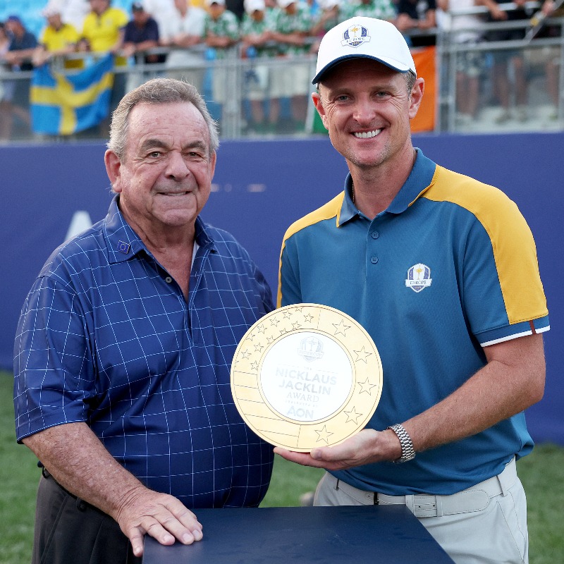 rydercup's tweet photo. Congratulations to @JustinRose99, winner of the Nicklaus-Jacklin Award presented by @Aon_plc 🏆

Justin made #BetterDecisions throughout the week and truly exemplified the Spirit of the Ryder Cup. 

#RyderCup