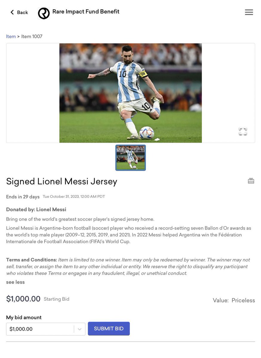 lmfootbalI's tweet photo. ❗

Lionel Messi donates a signed shirt to Selena Gomez's charity event, which raises donations in the field of mental health.

Great gesture by the GOAT 🙌 https://t.co/gPTyoQi2sY