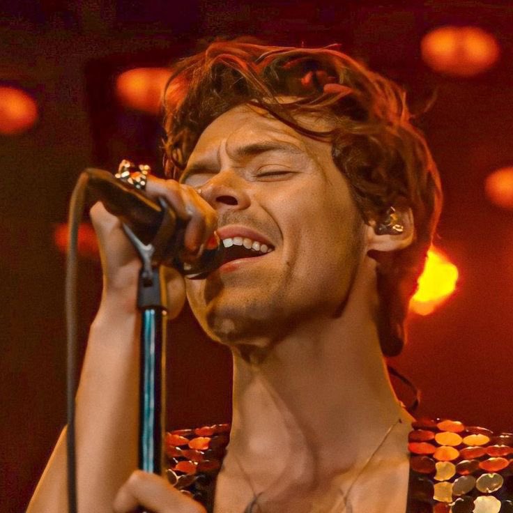 gloria ❤︎ tweet media