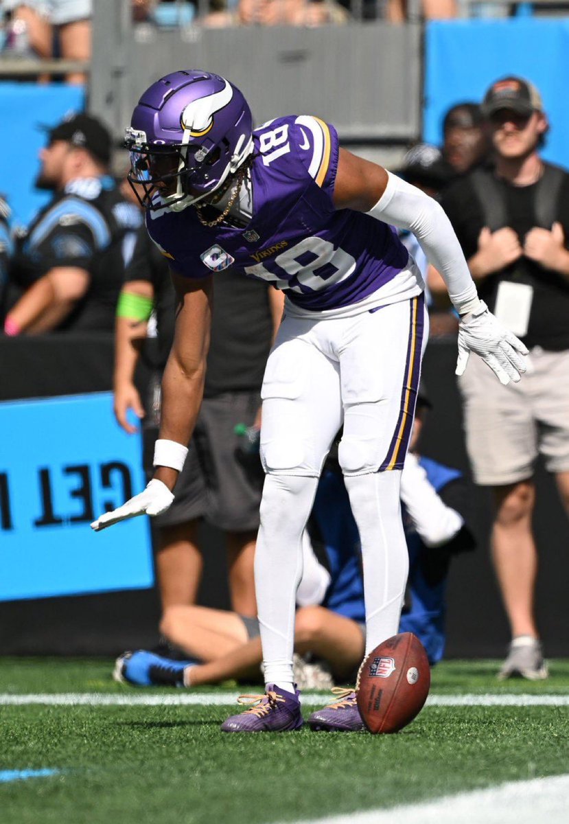 jasrifootball's tweet photo. Coldest #NFL photo of the season?

(H/T: @AryePulli) https://t.co/c7UWLRdQti