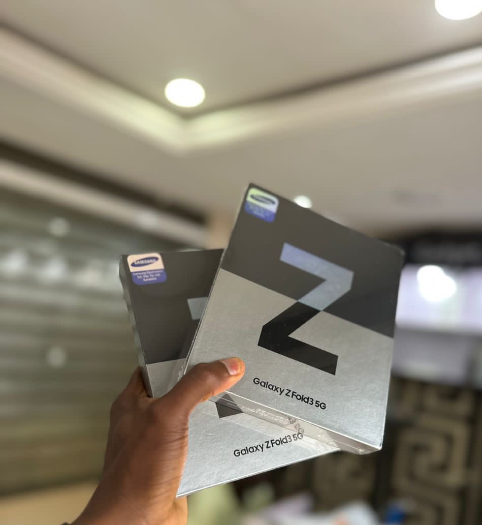 Smart_Autos_Ng's tweet image. Sealed ZFOLD 3 256gb #670k 
📍Ibadan 
☎️07063699719 

Who’s gifting himself/herself or somebody  else this ?