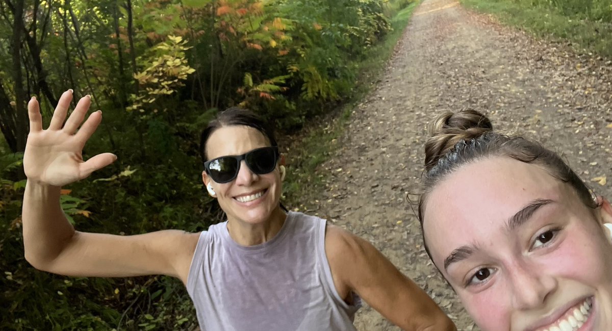 Kelli Slavik tweet media