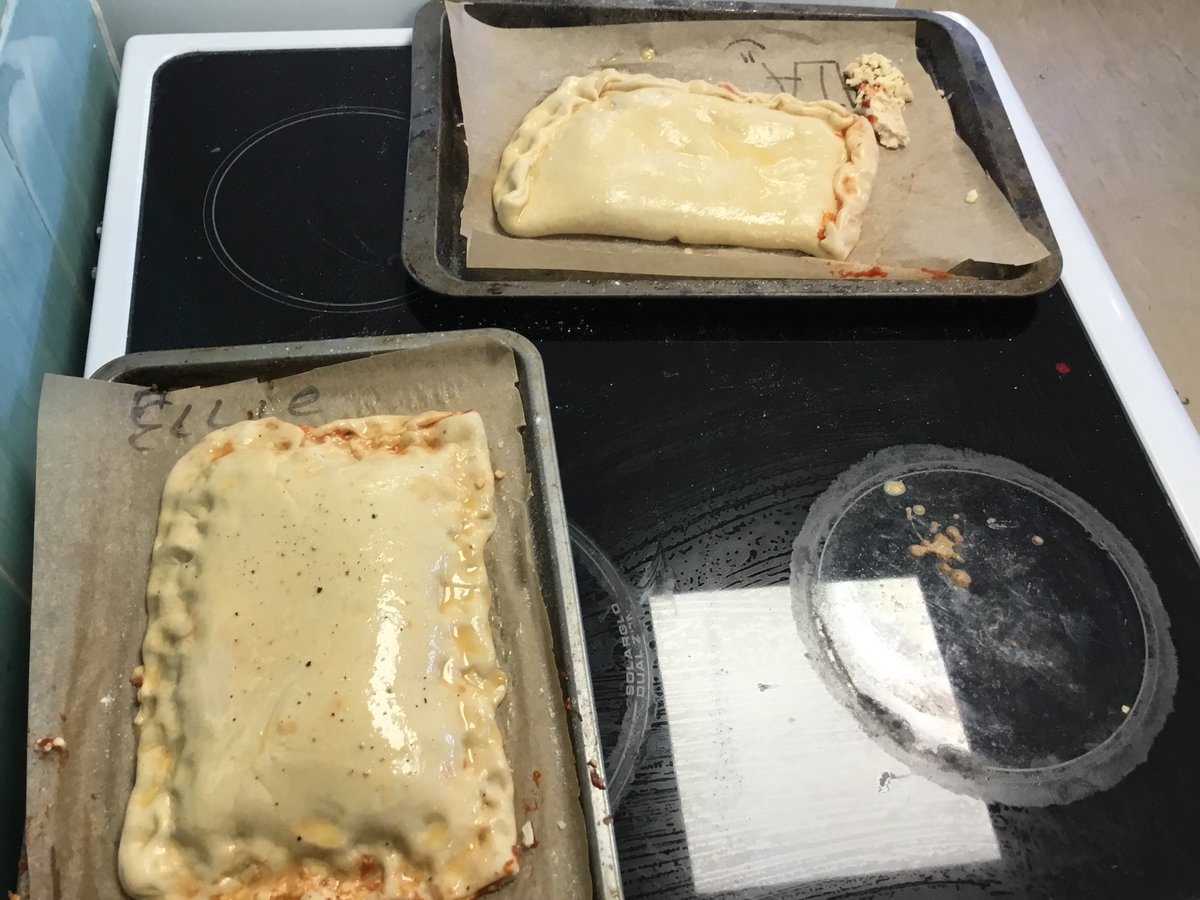 PadgateT&L tweet media