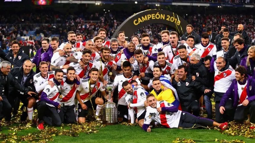 Imagínate un clásico en la final de la copa libertadores