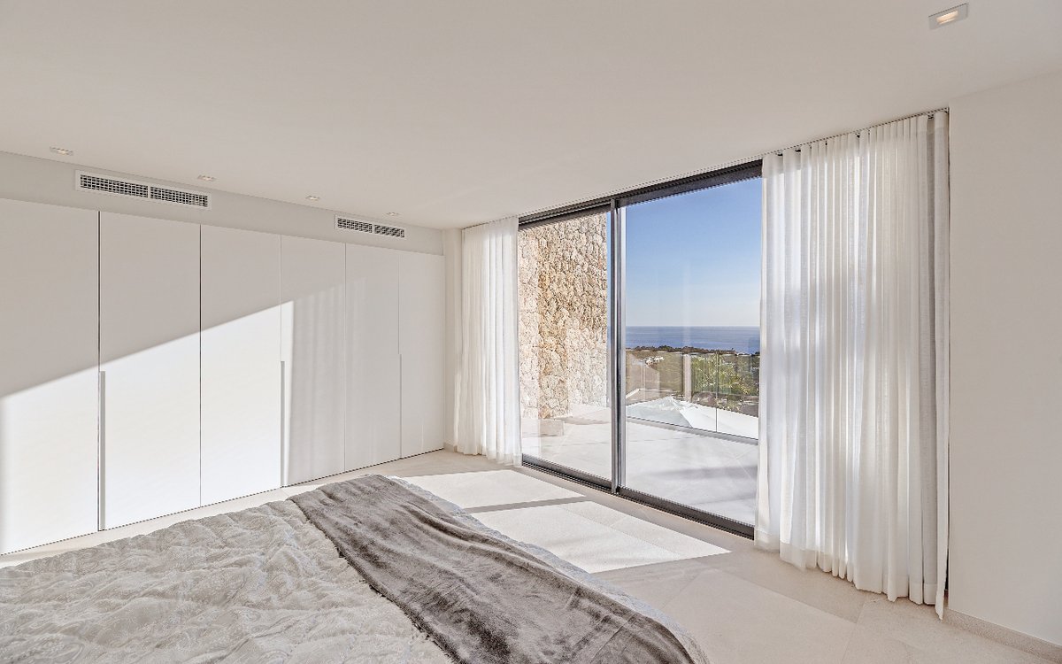 ¿Del 1 al 10 cuanto le dais a las #vistas y la luz de estos #dormitorios?