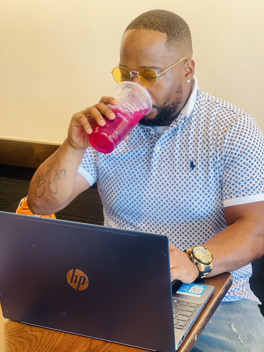 LILCRAIG901's tweet photo. Let’s Start The Month Off Right Put in The Work The Money is A By Product Of The Work #RunUpThatBag #1stOfTheMonth #Financial #Memphis #Nola #ATL https://t.co/MmJfQjd4m2