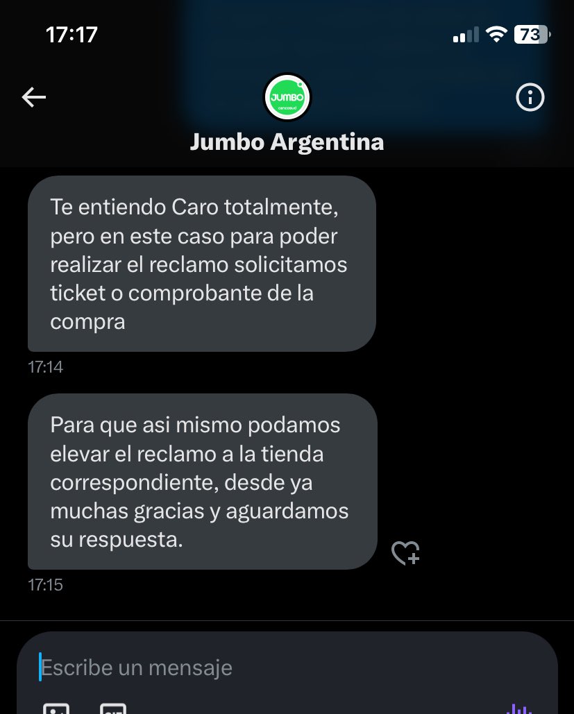carosintw's tweet photo. Si no tenes el ticket, no se hacen cargo de los productos producidos (es de su marca propia) podridos q te venden. NO COMPREN, porque van a perder dinero y tiempo. Compren marcas dignas, que te cambien los productos en mal estado https://t.co/Ex2MRQZIwh