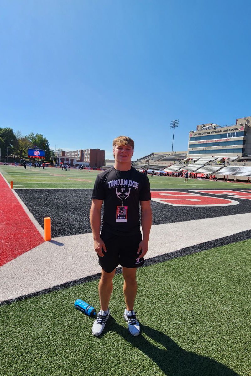 Colton Brusven (@colton_brusven) on Twitter photo 2023-10-01 20:20:26 I enjoyed the game day visit to UCM! Thank you so much for the invite! I loved the amazing game day atmosphere! @JonesgGreg @AdrianDuncanUCM I enjoyed the game day visit to UCM! Thank you so much for the invite! I loved the amazing game day atmosphere! @JonesgGreg @AdrianDuncanUCM