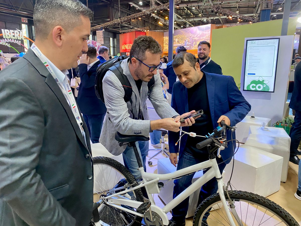 ¡Misiones brilla en la #FIT2023! 🌿🌍 Junto al gobernador @herrerayflia, mostramos nuestra apuesta por el turismo sustentable, con propuestas digitales, reciclables y enfocadas en el cuidado del medioambiente.