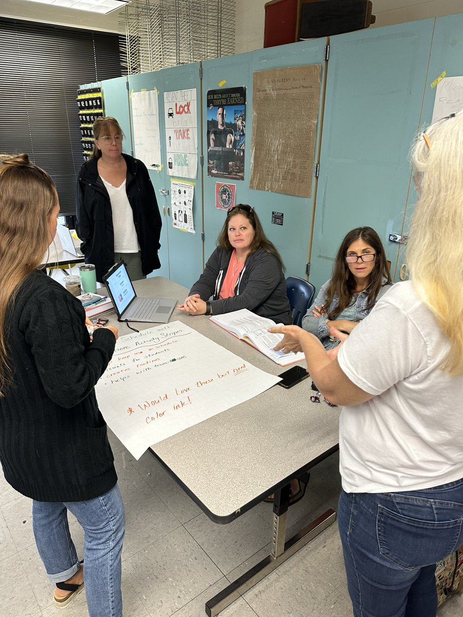 Amy Daniels tweet media