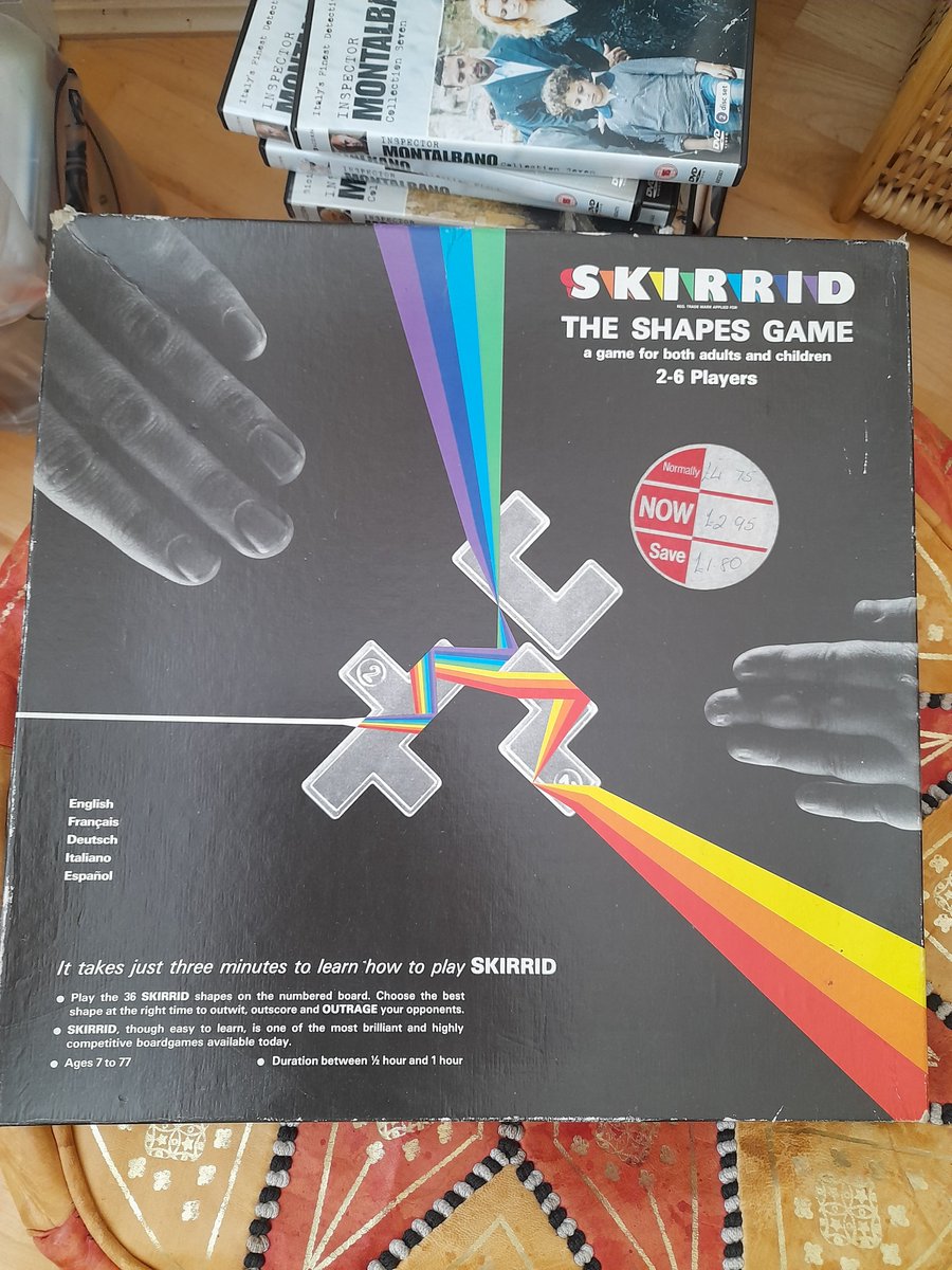 calvmvs's tweet image. Played this today at parents' house. It'd been a while. Anyone else used to have this?