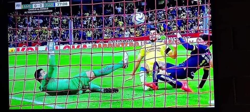 Alberto191986's tweet photo. @DavidFaitelson_ Deja dé llorar que ese era penal y el gol no lo valieron https://t.co/1ydvR7qobR