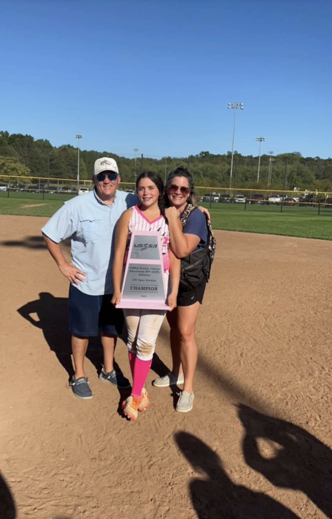 Lexie Hamolia tweet media